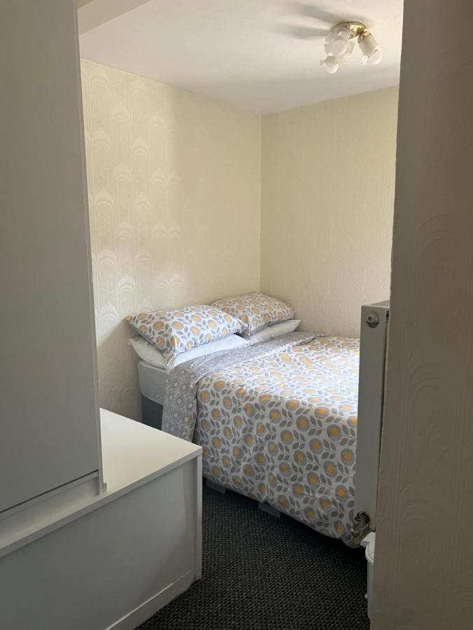 Cosy 2 Bedroom Flat London Exteriör bild